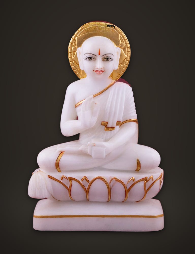 Jain Idol Gautam Swami 11 inch, front view